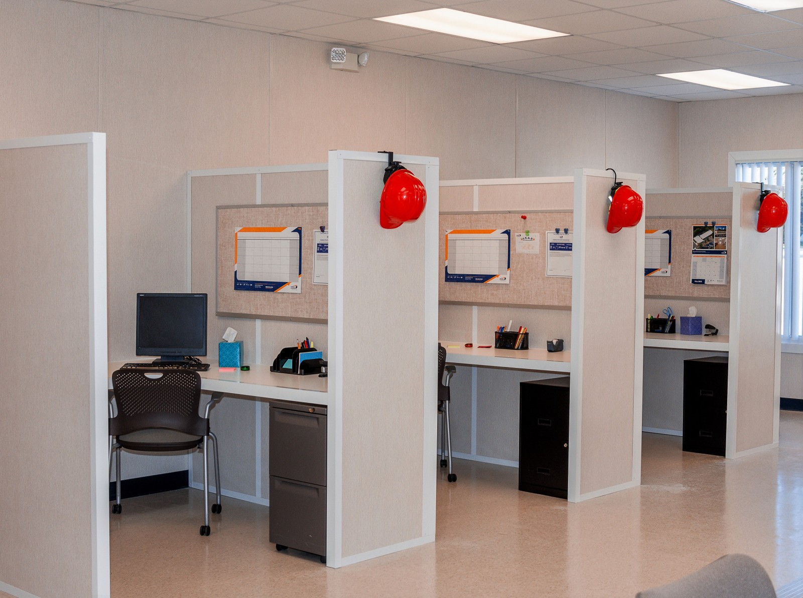 modular workstation desks